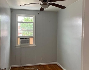 1542 Becklow Avenue - Photo Thumbnail 11