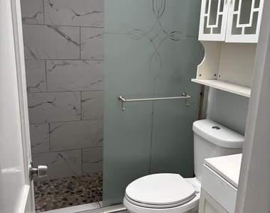 1542 Becklow Avenue - Photo Thumbnail 8
