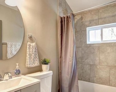 1115 N Marlyn Avenue - Photo Thumbnail 8