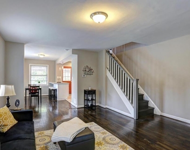 1115 N Marlyn Avenue - Photo Thumbnail 5
