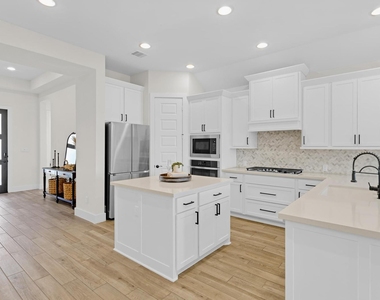 378 Carpenter Hill Drs - Photo Thumbnail 13