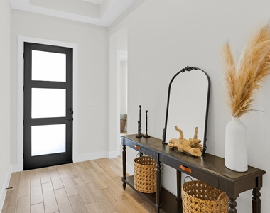 378 Carpenter Hill Drs - Photo Thumbnail 4