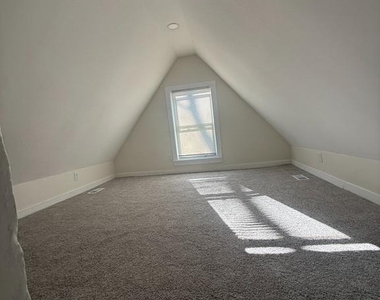 808 Winston Avenue - Photo Thumbnail 32