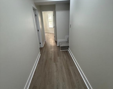 808 Winston Avenue - Photo Thumbnail 9