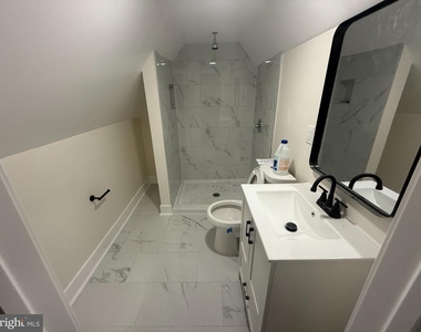 808 Winston Avenue - Photo Thumbnail 14
