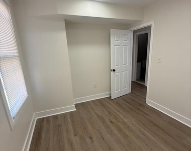 808 Winston Avenue - Photo Thumbnail 18