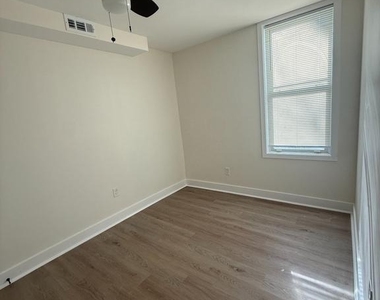 808 Winston Avenue - Photo Thumbnail 25