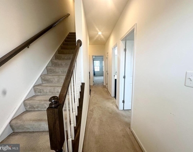886 S Macon Street - Photo Thumbnail 16