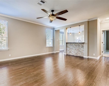 7500 Colina Vista Loop - Photo Thumbnail 3