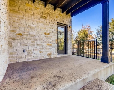 7500 Colina Vista Loop - Photo Thumbnail 25