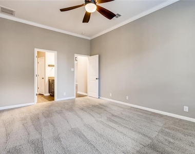 7500 Colina Vista Loop - Photo Thumbnail 11