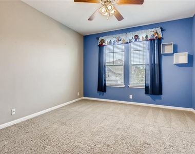 7500 Colina Vista Loop - Photo Thumbnail 16