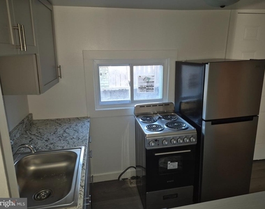 707 N Duncan Street - Photo Thumbnail 5