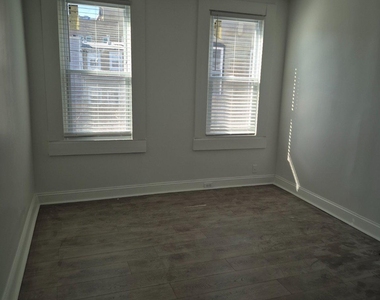 707 N Duncan Street - Photo Thumbnail 10