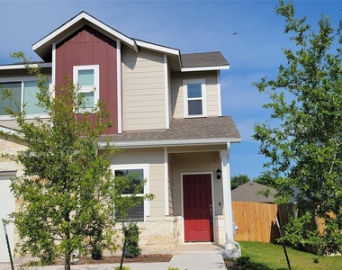 127 Trailside Ln - Photo Thumbnail 16