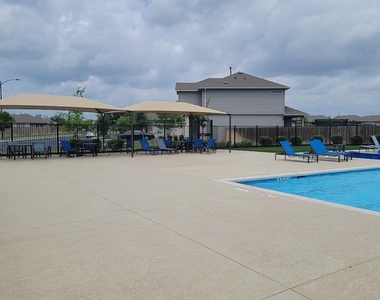 127 Trailside Ln - Photo Thumbnail 21