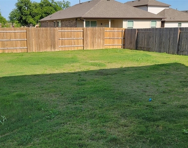 127 Trailside Ln - Photo Thumbnail 2