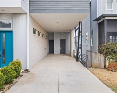 6124 Florencia Ln - Photo Thumbnail 34