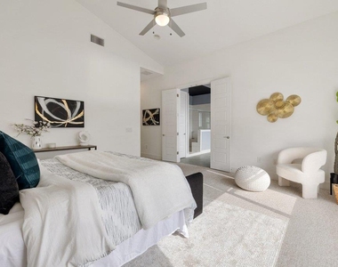 6124 Florencia Ln - Photo Thumbnail 20