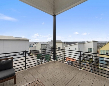 6124 Florencia Ln - Photo Thumbnail 4