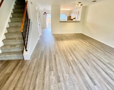 1468 Nestlewood Court - Photo Thumbnail 3