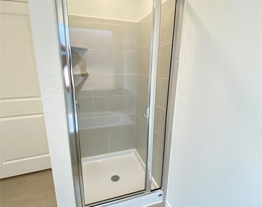 1400 Pickerel St - Photo Thumbnail 20