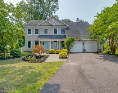 2008 Chesapeake Road - Photo Thumbnail 1