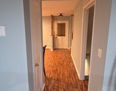 323 Lindera Court - Photo Thumbnail 39