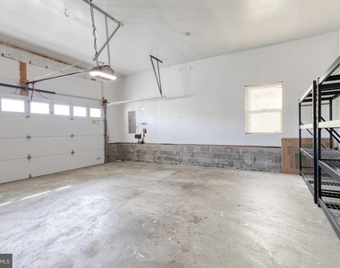 1577 Loring Court - Photo Thumbnail 26