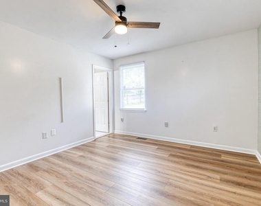 1577 Loring Court - Photo Thumbnail 16