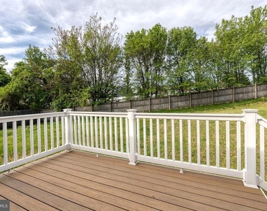1577 Loring Court - Photo Thumbnail 27