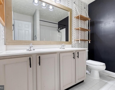 1577 Loring Court - Photo Thumbnail 19