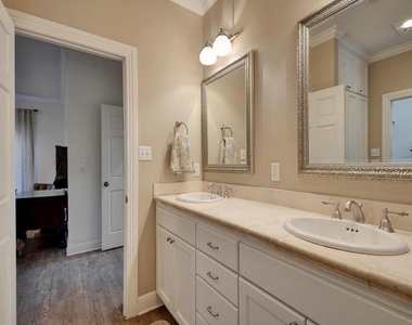 5018 Shoal Creek Blvd - Photo Thumbnail 18