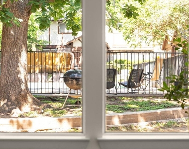 7409 Shadow Hill Dr - Photo Thumbnail 5