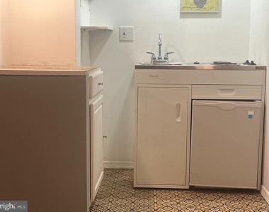 219 S Union Street - Photo Thumbnail 8