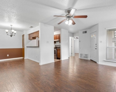 10616 Mellow Meadows Dr - Photo Thumbnail 4