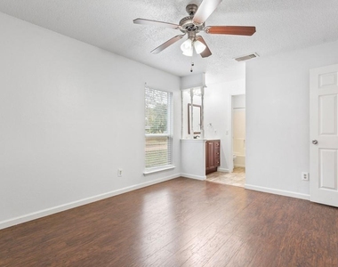 10616 Mellow Meadows Dr - Photo Thumbnail 14