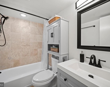 1439 Chapin Street Nw - Photo Thumbnail 8