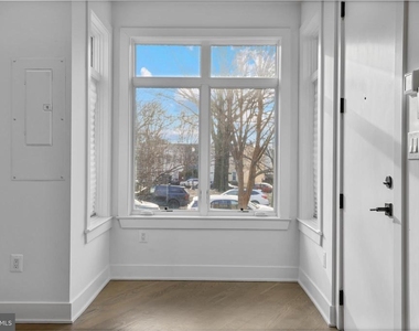 1220 Potomac Avenue Se - Photo Thumbnail 1