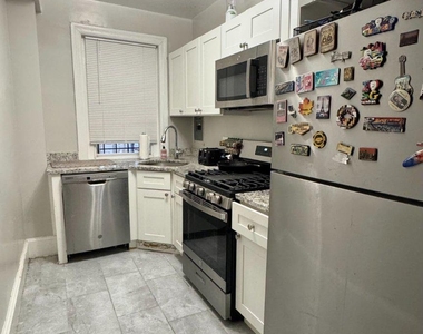1954 Columbia Road Nw - Photo Thumbnail 2