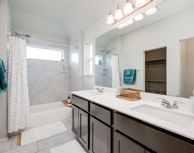 7948 Castelardo Pl - Photo Thumbnail 19