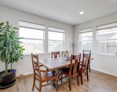 7948 Castelardo Pl - Photo Thumbnail 13
