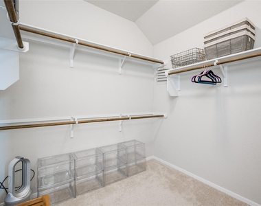 7948 Castelardo Pl - Photo Thumbnail 20