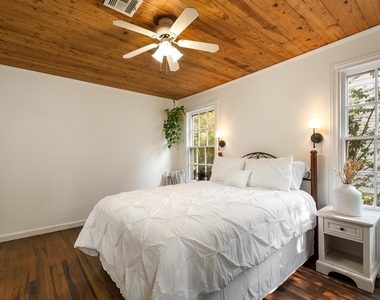 1707 Lexington St - Photo Thumbnail 7