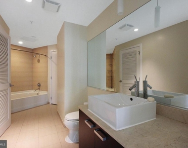 1010 Massachusetts Avenue Nw - Photo Thumbnail 7