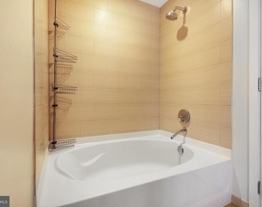 1010 Massachusetts Avenue Nw - Photo Thumbnail 9