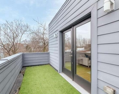 628 I Street Ne - Photo Thumbnail 26