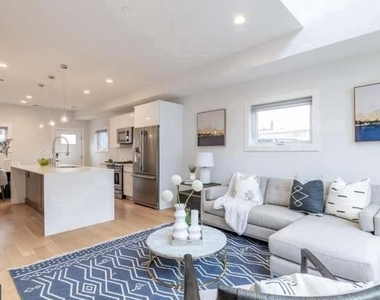 628 I Street Ne - Photo Thumbnail 1