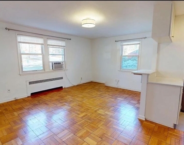4000 Beecher Street Nw - Photo Thumbnail 1