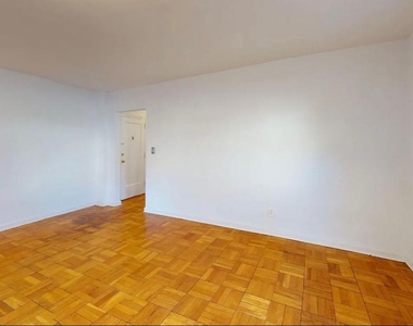 4000 Beecher Street Nw - Photo Thumbnail 9